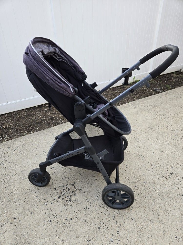 Evenflo Pivot Modular Travel System (blk + grey) - Like NEW, Car Seat New