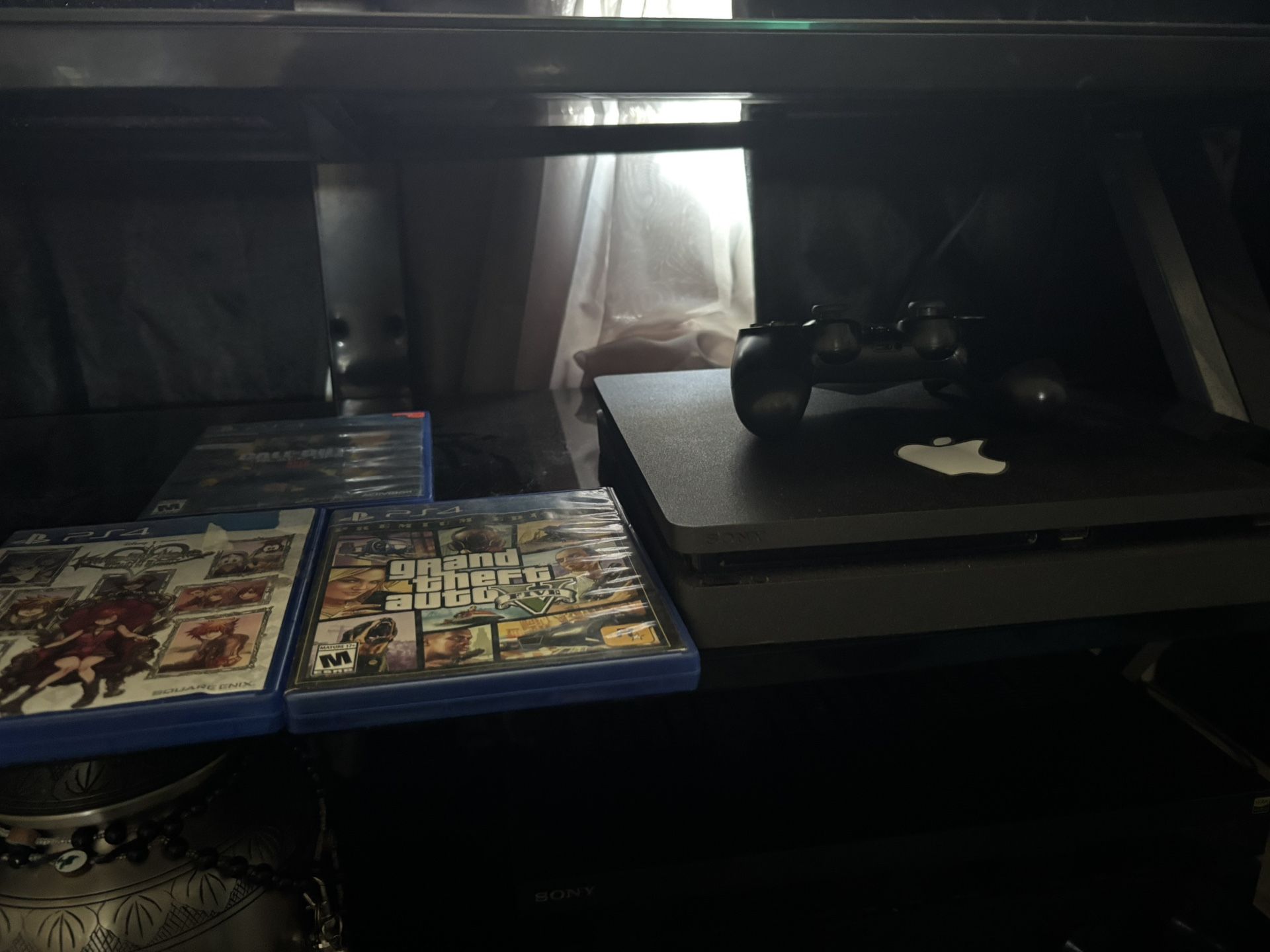 PS4