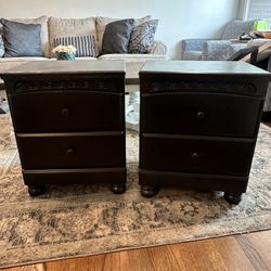 Two Night Stand End Tables 