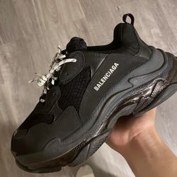 Balenciaga Triple S