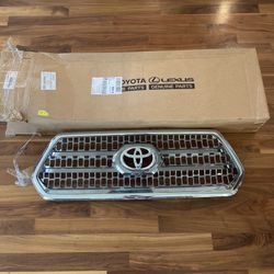 BRAND NEW 2016/17/18/19 TOYOTA TACOMA GRILLE OEM 53114 04160 With Original Box