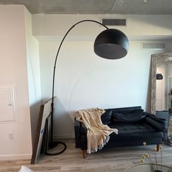 Modern Floor Lamp 6/7’