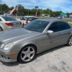 2009 MERCEDES E- CLASS 350