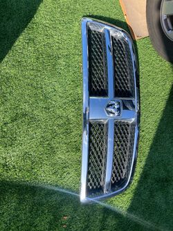2009 OEM Dodge Ram 1500 Chrome Grill