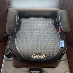 Seat Booster Good Condition Very Clean 