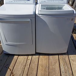 LG Washer And Dryer Electric 