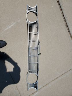 1964 Ford Fairlane grill
