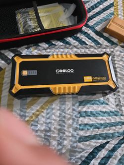 $35 titan series Gooloo car jump starter
