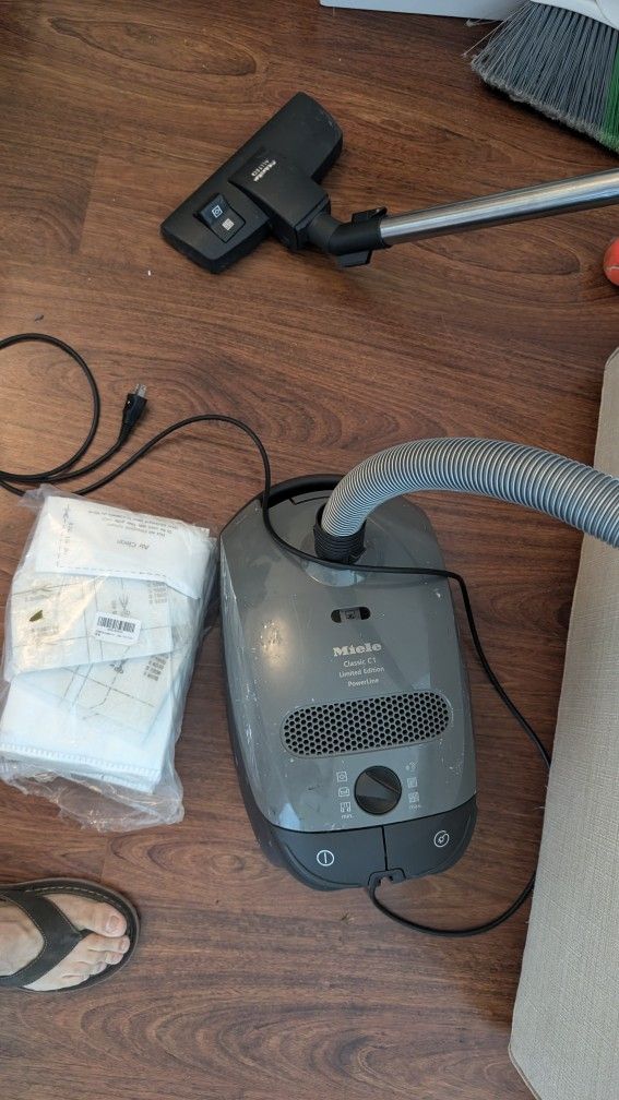 Miele Classic C1 Vacuum