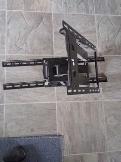 TV mount