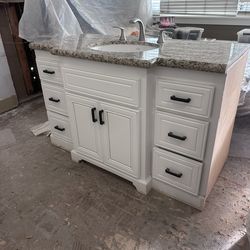 Bathroom vanity