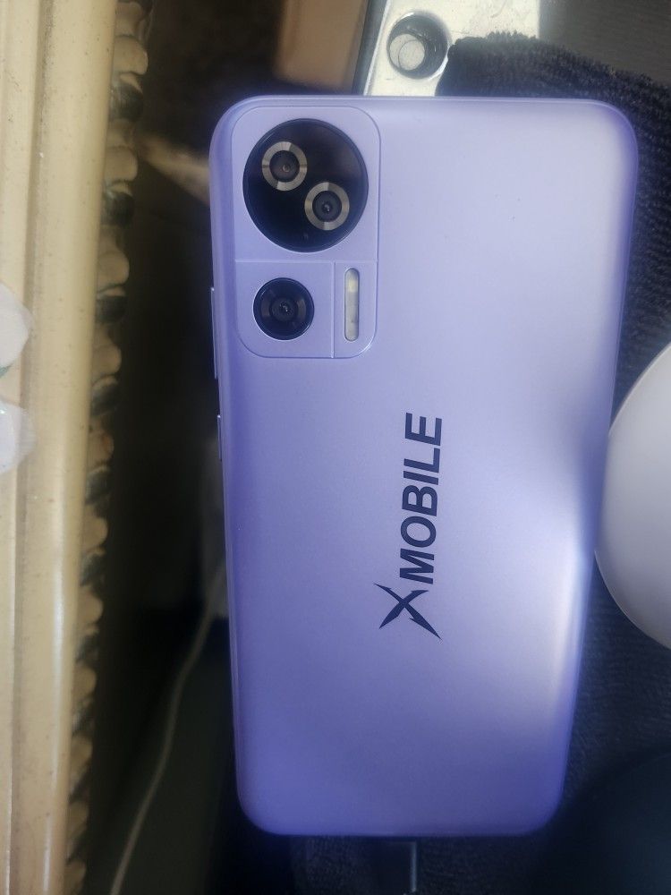 Brand New T-Mobile Unlimited Talk And Text Phones 