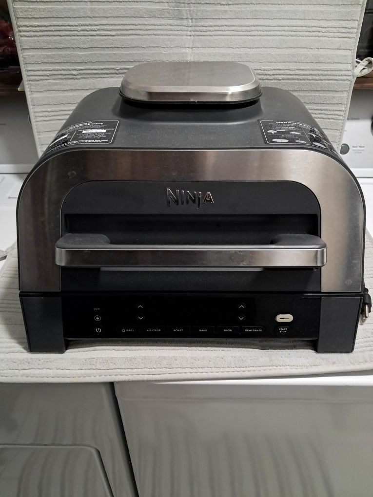 Ninja Foodi DG551 Smart Xl 6-in-1 Indoor Grill & Air Fryer