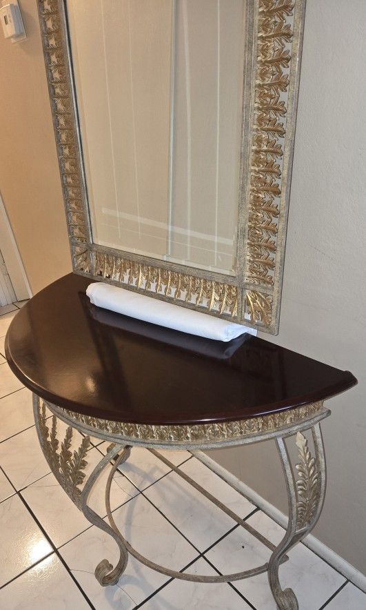 Console/entry Way Table With Matching Mirror