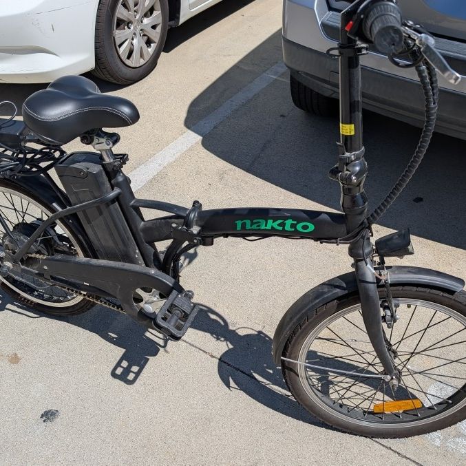 nakto fashion folding electric bicycle 250W w/ Twist Throttle the most attractive part is the foldable frame and only 20 NAKTO Fashion 36V/10Ah 250W Folding