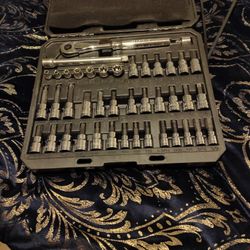 Socket Wrench Set