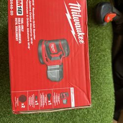 Milwaukee M18 Lithium Orbital Sander