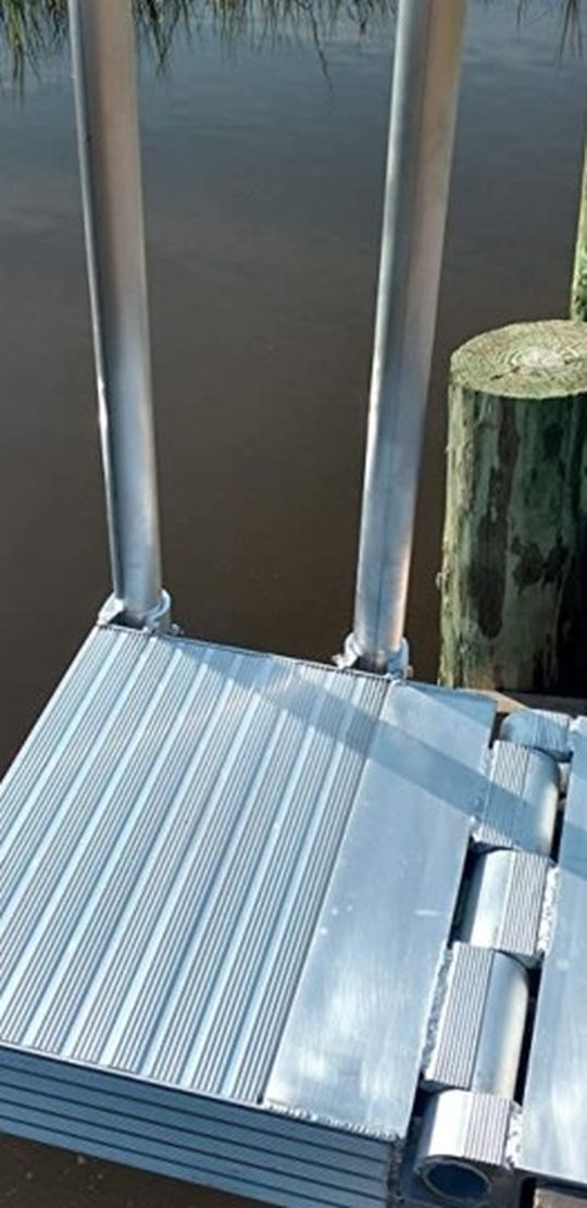 Creekside Metalworks Boat Boarding Platform Dock Step for Boat Lifts