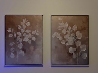 Acrylic floral Canvas + metal flower mural