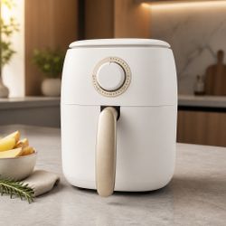 DASH Ceramic 2.6 Quart Capacity Air Fryer / Open Box-New