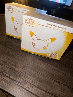 Pokemon 30th Celebration ETB