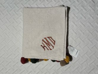 NWT Marley Lilly 50x60 Ivory Pom Pom Throw Blanket Monogram KMD Cozy Soft