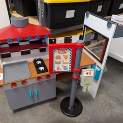 Little Tikes Real Wood Drive-Thru Diner Wooden Play Kitchen with Realistic Lights