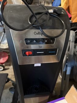Water Dispenser 