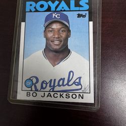 1986 Topps Traded - Bo Jackson #50T ROOKIE