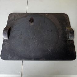 Emily Henry High Heat Baking Stone