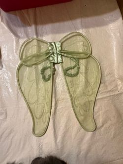 Green wings