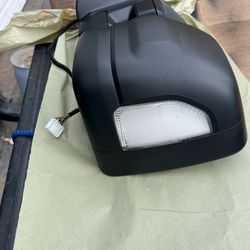 2016-2024 Nissan TITAN mirrors each o cada uno $160