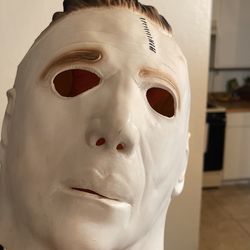 Halloween mask