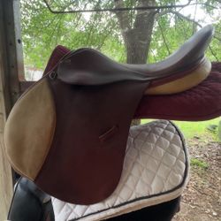 English Saddle