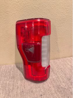 2017 to 2019 FORD F250/350 LH TAIL LIGHT LED