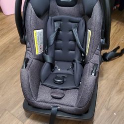 Evenflo 3 in 1 Car Seat w/ stroller for sale **Great condition**