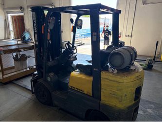 Tcm 4k pound capacity fork lift