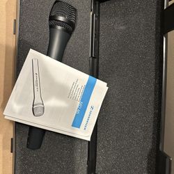 Sennheiser  MD 46 Microphone