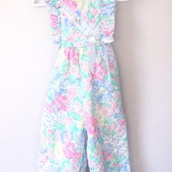 True Vintage floral quilt overall 18m