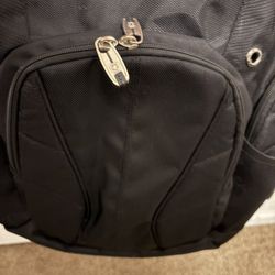 Swiss Gear 6 Pocket Backpack 