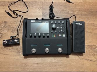 FM3 Fractal Amp Modeler with Ampero Switch, Nektar Expression Pedal, and Backpack