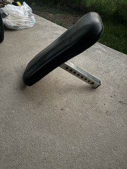 Hoist gym machine part seat