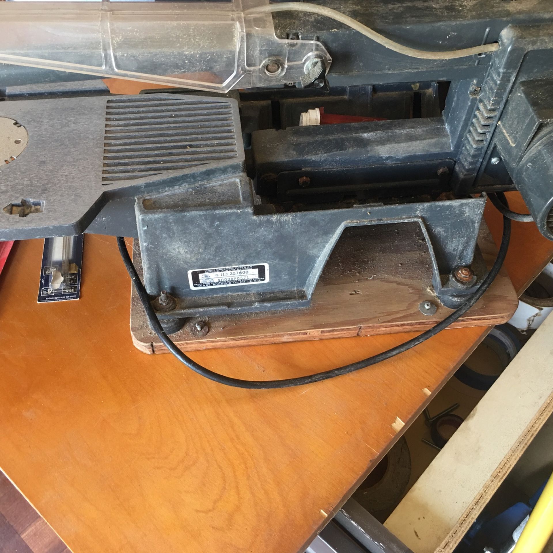 Craftsman. 18” Scroll Saw REDUCED