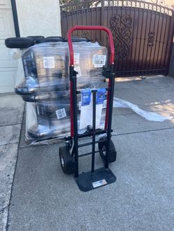 Milwaukee Convertible Handtruck 800lb Capacity