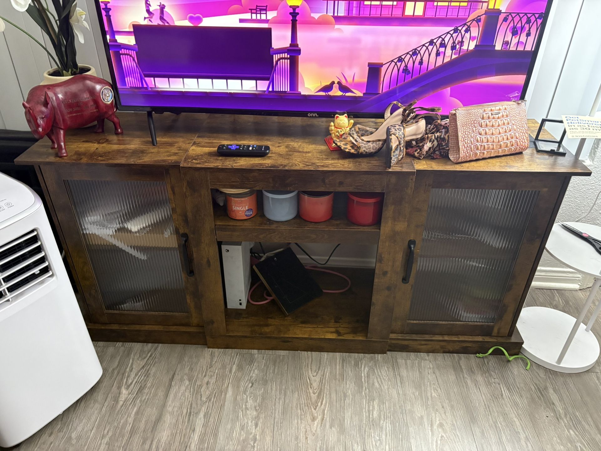 TV STAND AND COFFEE TABLE