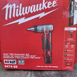Milwaukee PEX Expander Kit