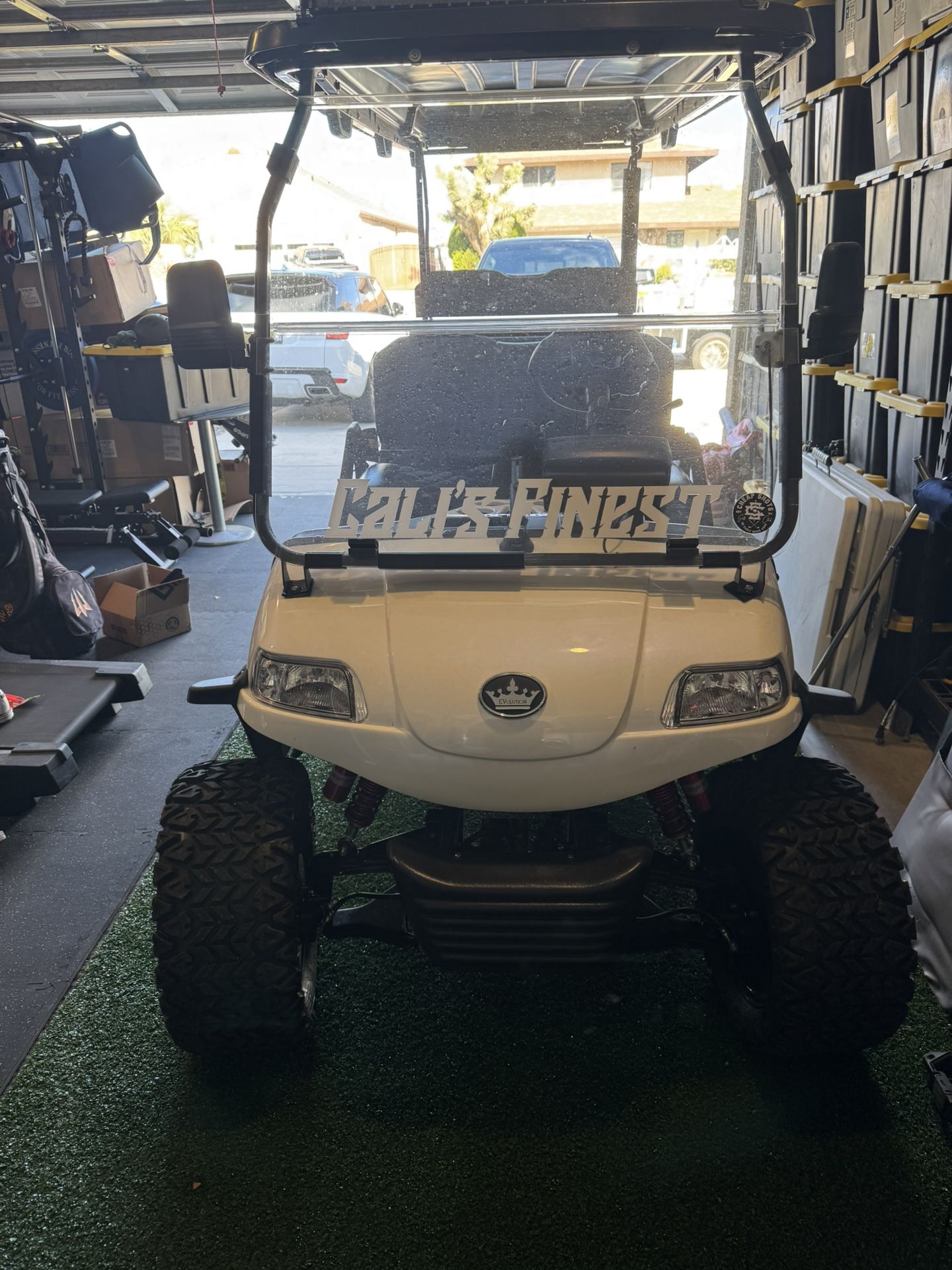 2022 Evolution 6 Seater