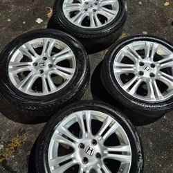 8/12 Honda Fits  Stock Wheels 