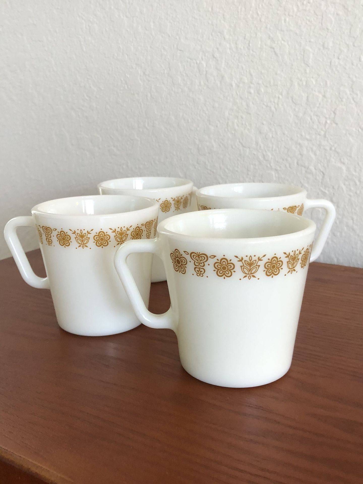 Vintage Pyrex Butterfly Gold Mug Set