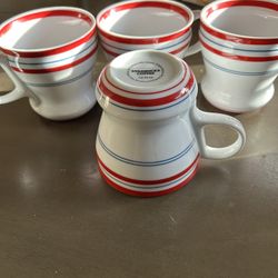 STARBUCKS SET OF MUGS BRAND NEW